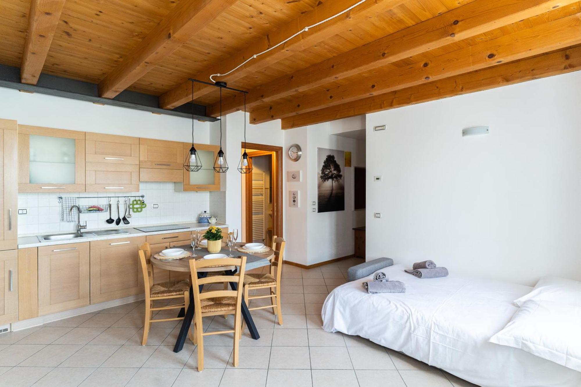 Garda Lake & Relax - Cottage On The Hill Caprino Veronese Extérieur photo